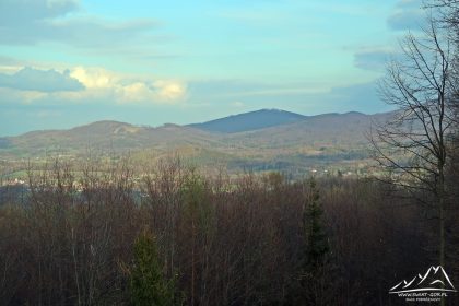 Bozi Hora - panorama na Rychlebske Hory.