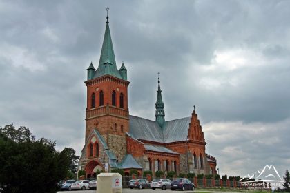 Kościół pw. Przemienienia Pańskiego.