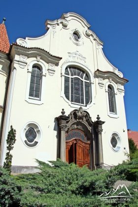 Korfantów - Kościół św. Trójcy.