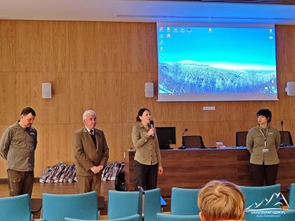 Rozpoczynamy ceremonię wręczenia certyfikatów Przewodnika KPN.